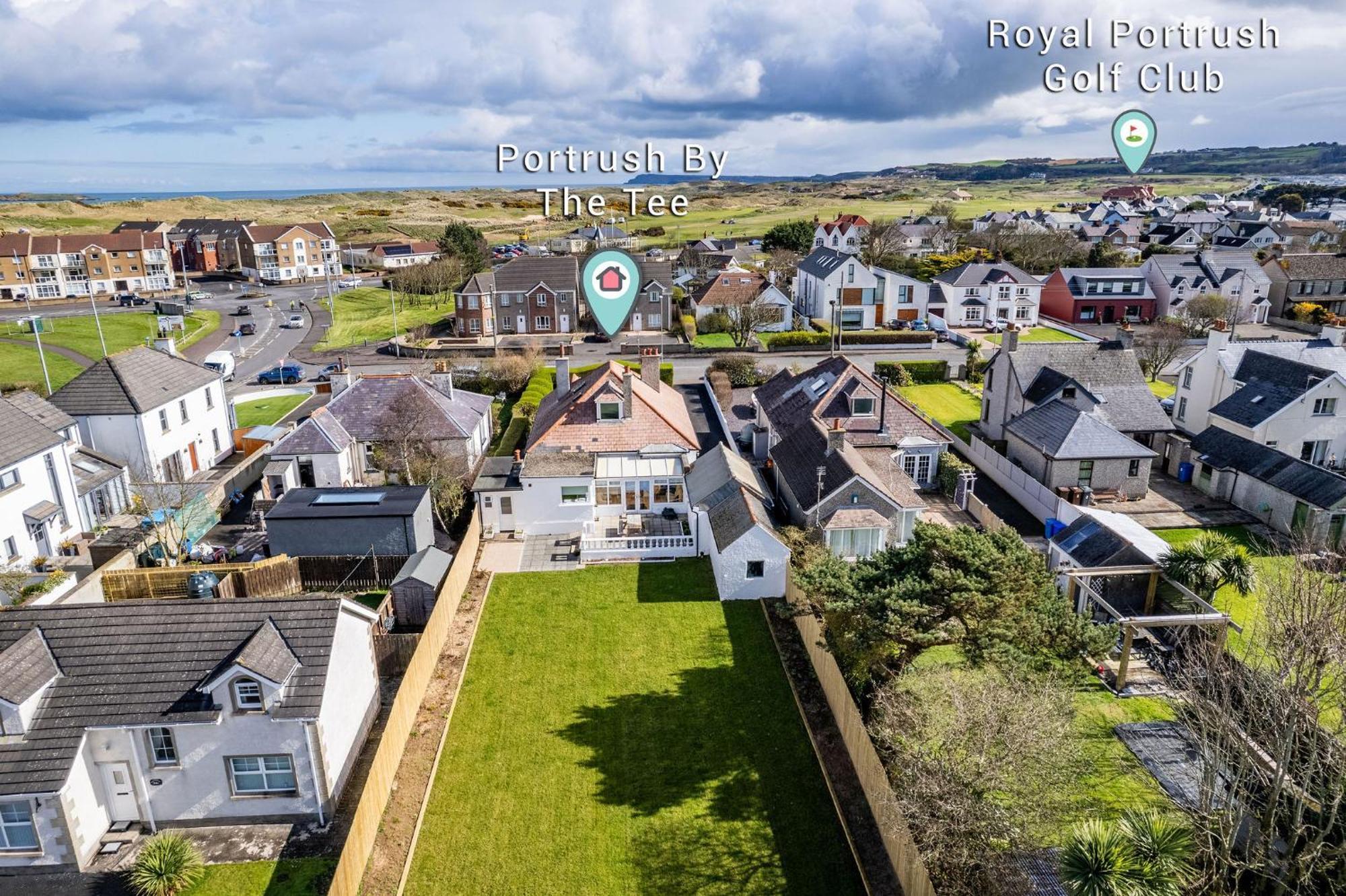 Portrush By The Tee Villa Buitenkant foto