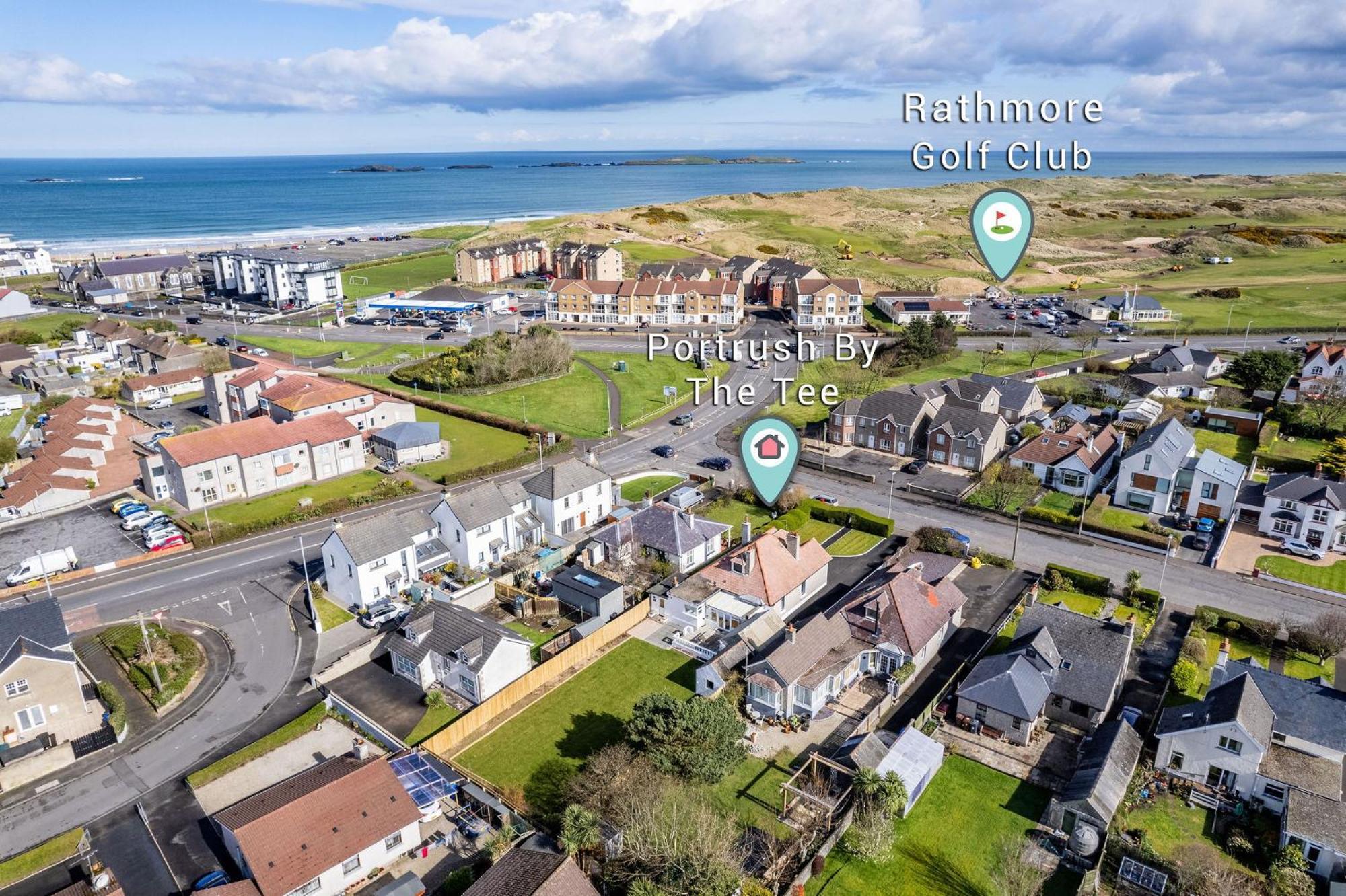 Portrush By The Tee Villa Buitenkant foto