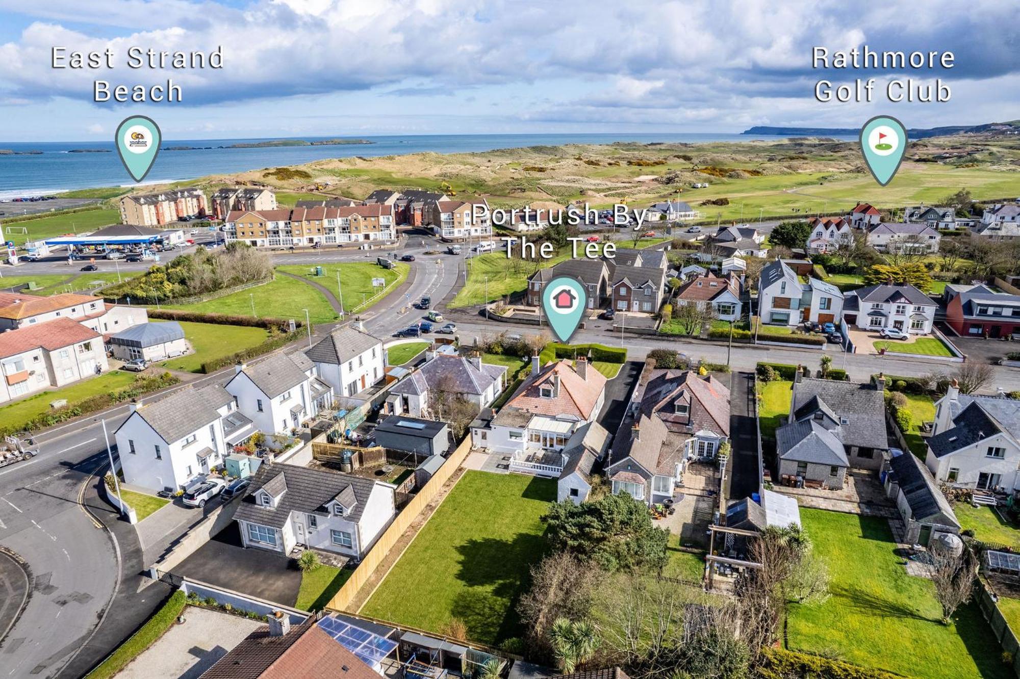 Portrush By The Tee Villa Buitenkant foto